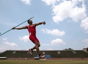 开云体育官方网站-赛道上的逆袭，红牛二队鏖战雷诺，汉密尔顿惊艳四座