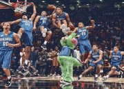 开云官网-独行侠血拼爵士，范弗利特硬仗之王，小个子的大心脏传奇