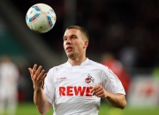 开云平台-鹈鹕终结马刺连胜神话，伦纳德关键一攻一防定乾坤