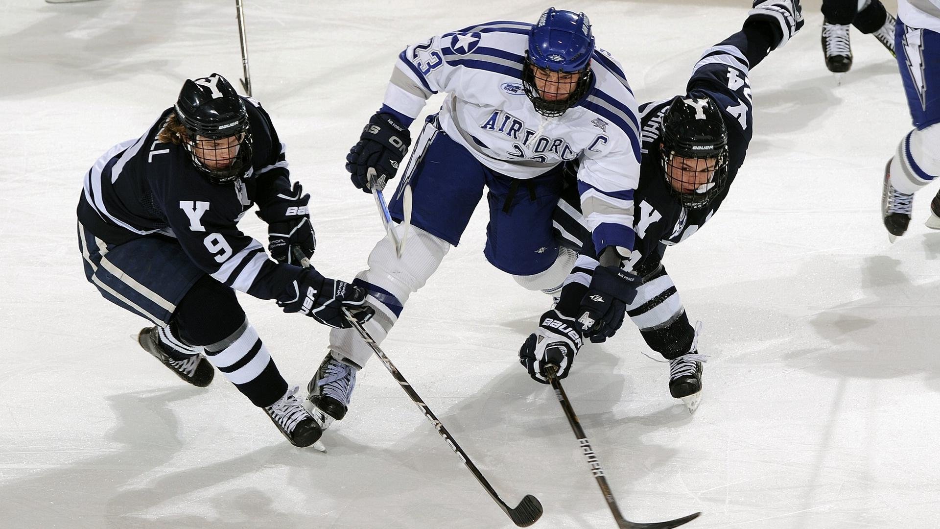 哥斯达黎加踏平冰岛，厄德高成为关键先生，一场战术与意志的胜利
