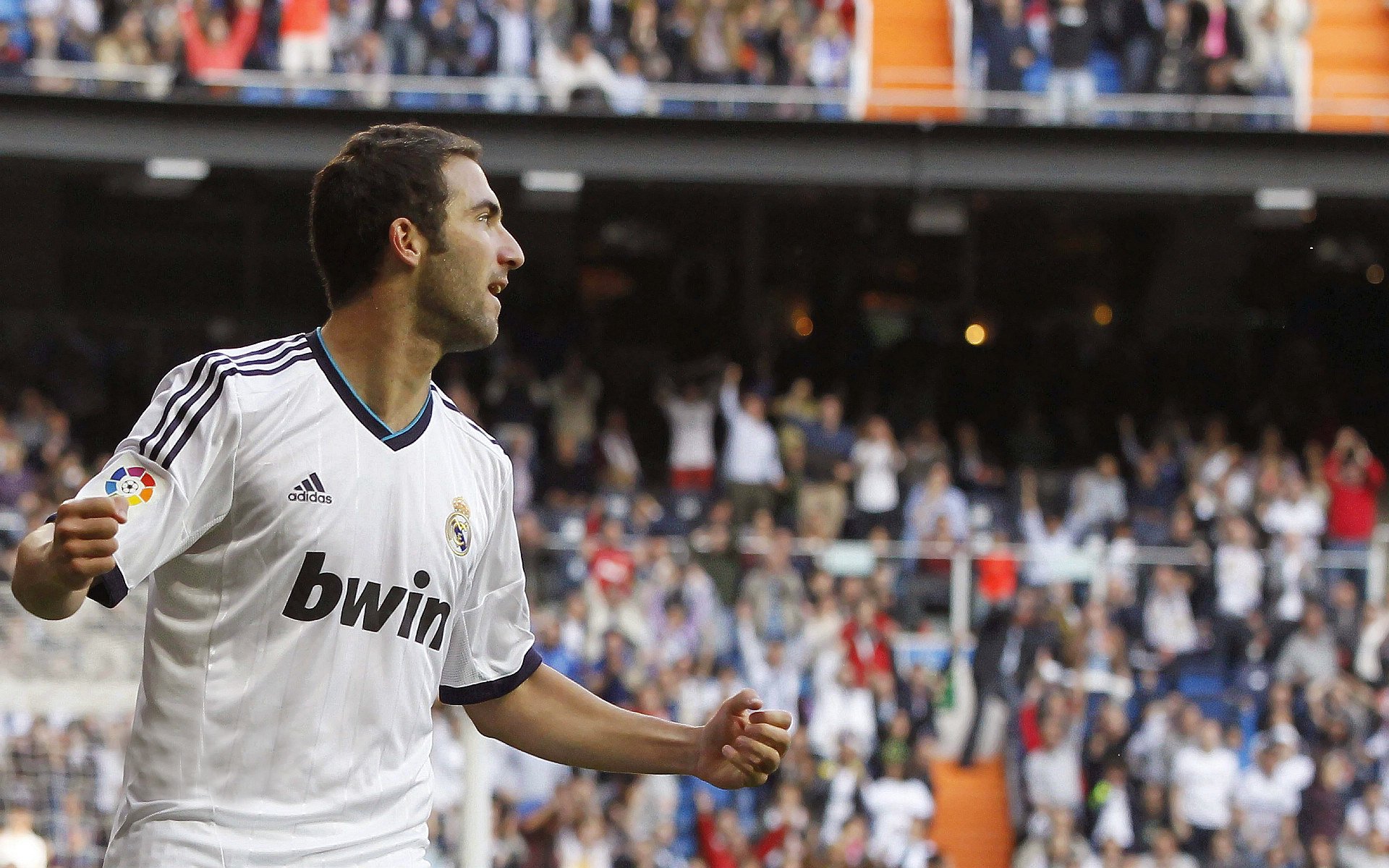 铁血防线与关键先生，乌克兰如何用锁链战术冻结加纳，巴斯托尼成胜负手