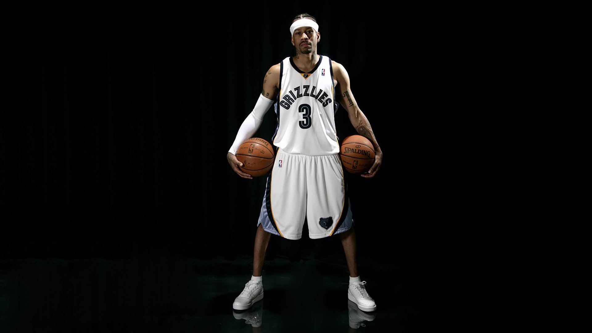 欧冠半决赛焦点战，黄蜂血拼湖人，宿命对决点燃欧洲之巅