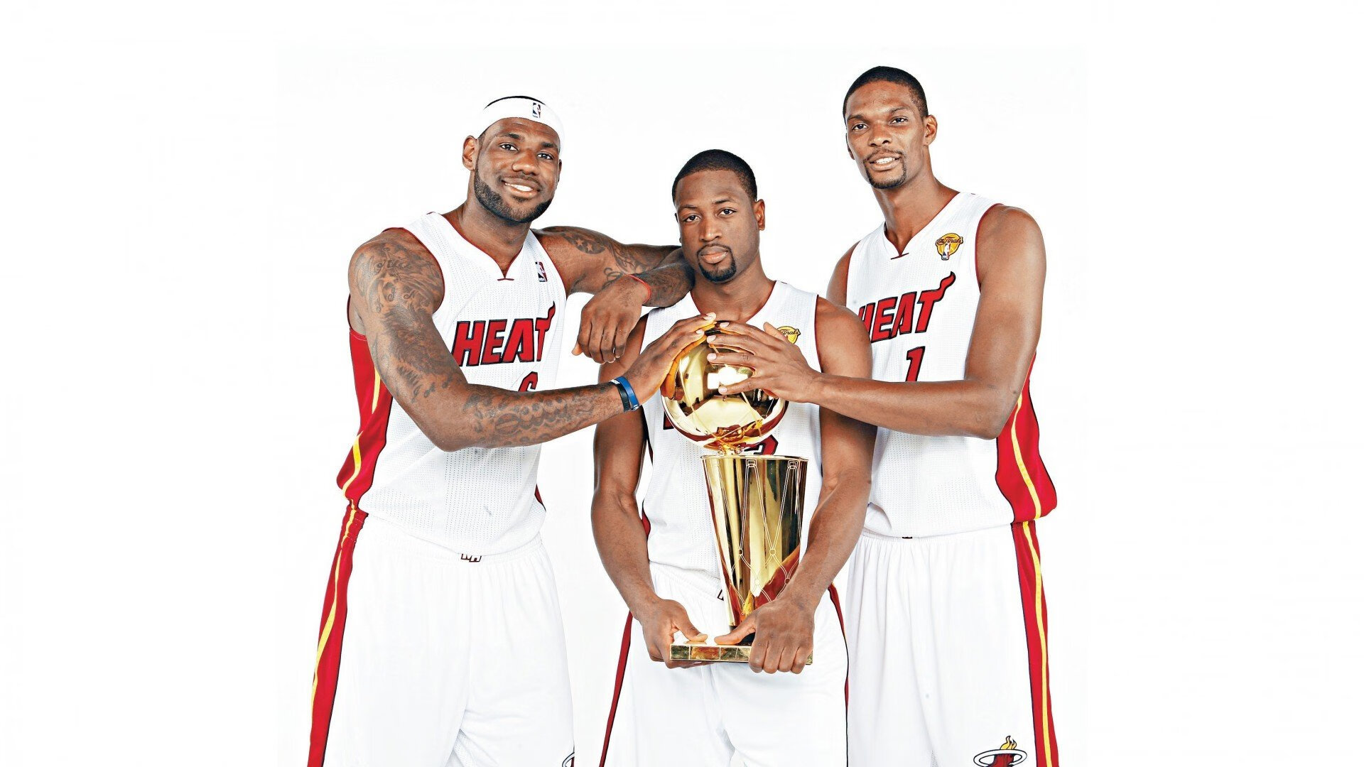 英超争冠之夜，德罗赞进攻端无人可挡，一场跨越足球与篮球的传奇对话